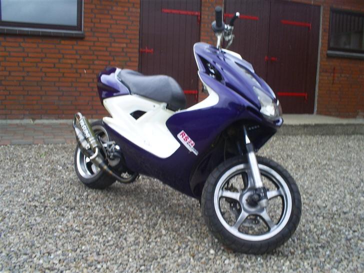 Yamaha aerox LC SAVNER DEN billede 3