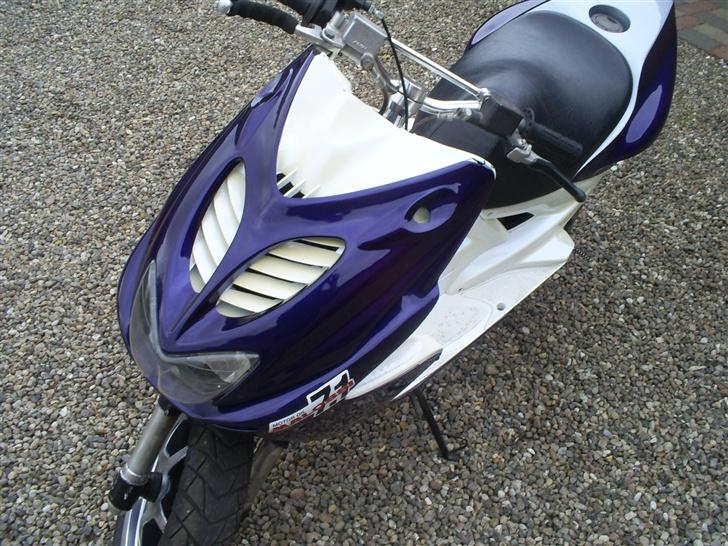Yamaha aerox LC SAVNER DEN billede 5