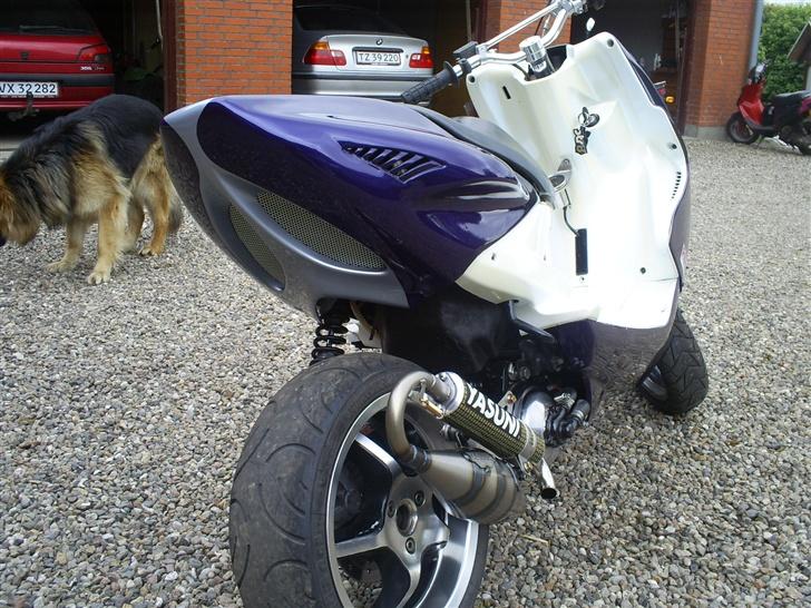 Yamaha aerox LC SAVNER DEN billede 6