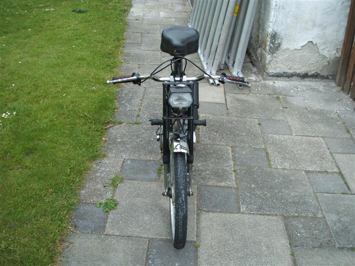 Puch Maxi >|>Lille projekt<|<  - Mangler lige en anden forlygte :/ billede 7