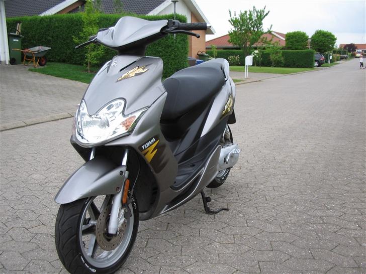 Yamaha jog r 2003 solgt billede 2