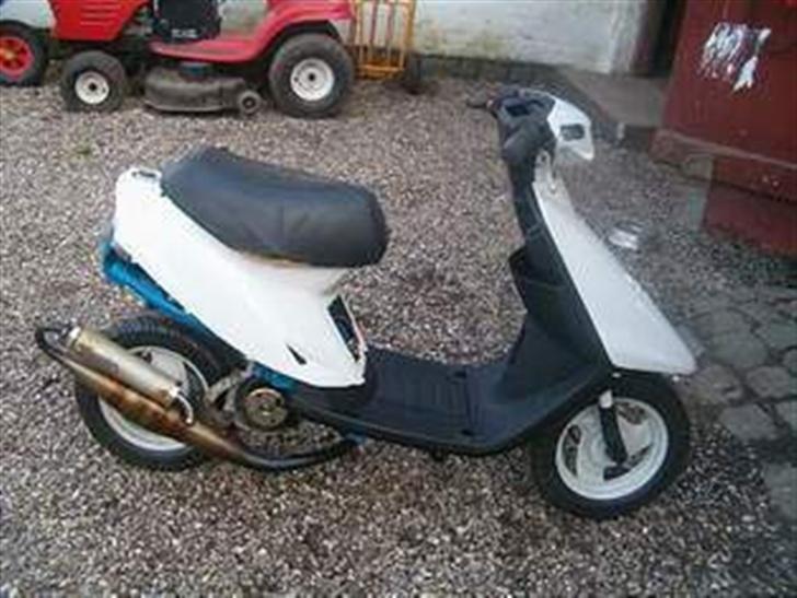 Yamaha jog det hvide lyn solgt billede 4