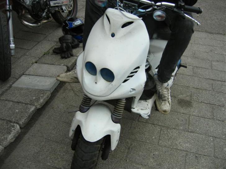 PGO Pmx naked Solgt billede 2