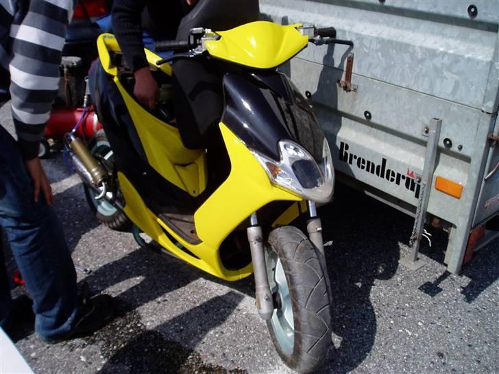 Yamaha Jog R Aerox lc dd BYTTET - Til HJørring træf d.05.05.07.. Inden jeg malede mine fælge billede 11