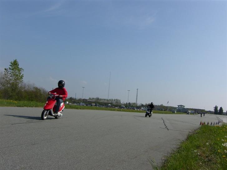 Yamaha jog fs [SOLGT] - der kommer jeg jo lige til hjørring træffet billede 12