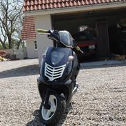 Aprilia Sonic (Solgt)