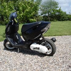 Aprilia Sonic (Solgt)