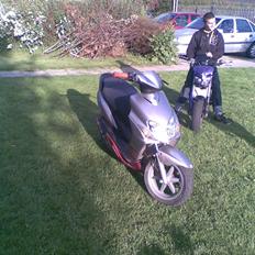 Yamaha jog r (solgt)