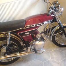 Yamaha 4 Gear K1 • Red Ocean •