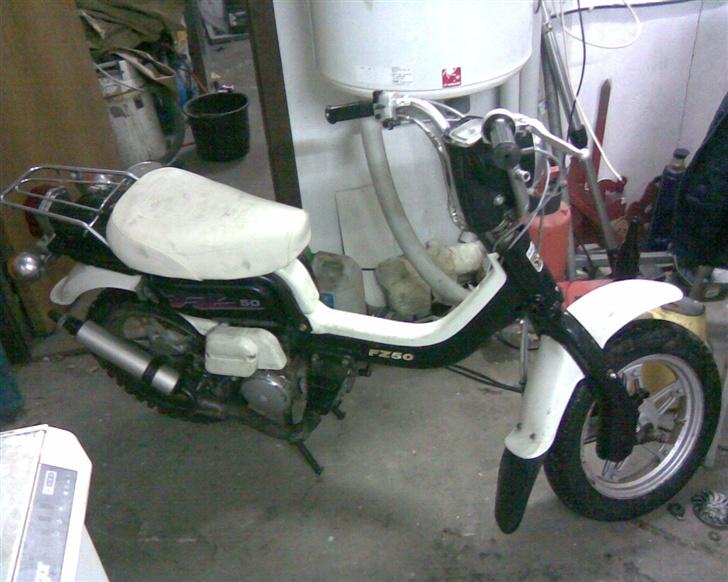 Suzuki Fz50 (SOLGT!) billede 1