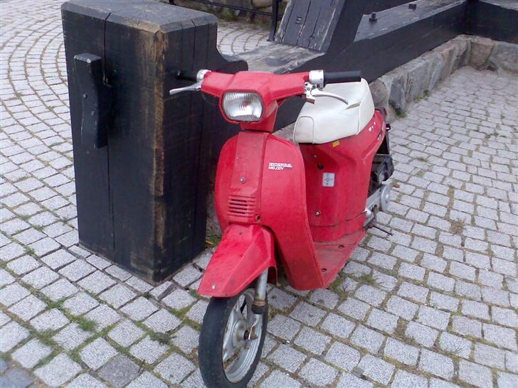 Honda Melody SOLGT billede 1