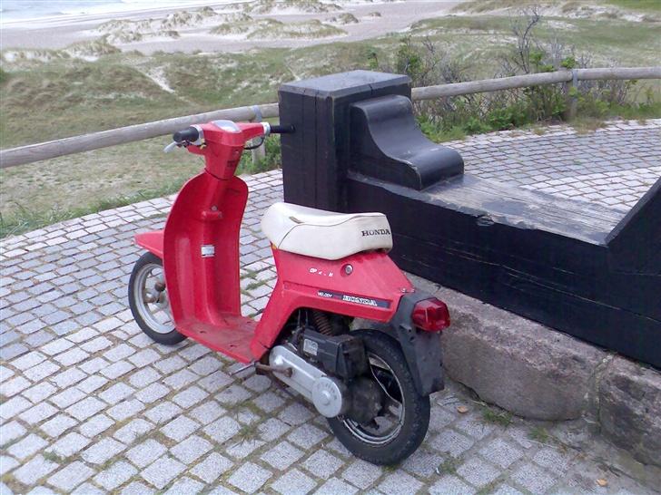 Honda Melody SOLGT billede 2