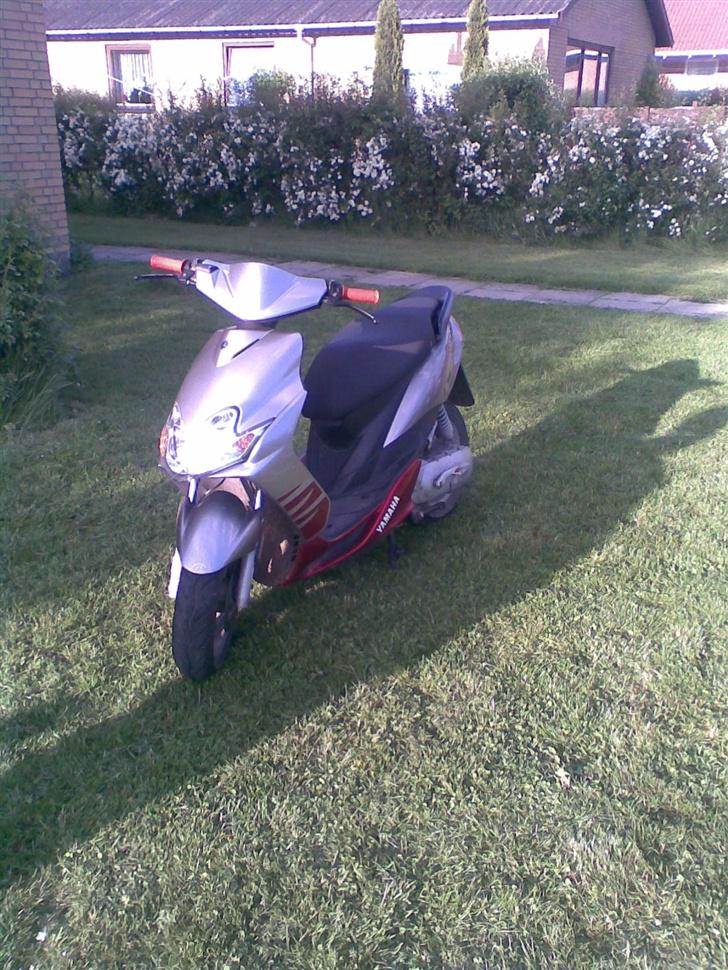 Yamaha jog r (solgt) billede 2