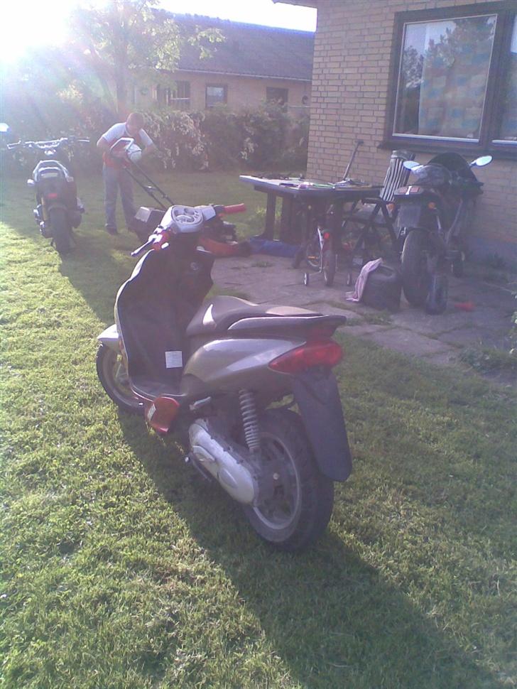 Yamaha jog r (solgt) billede 7