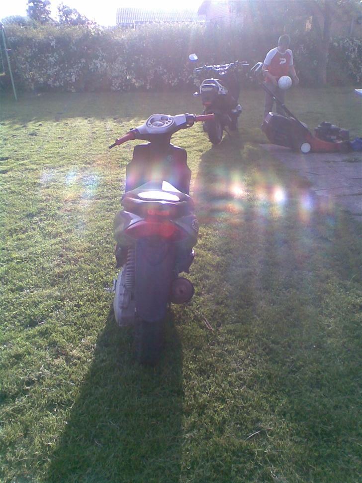 Yamaha jog r (solgt) billede 8