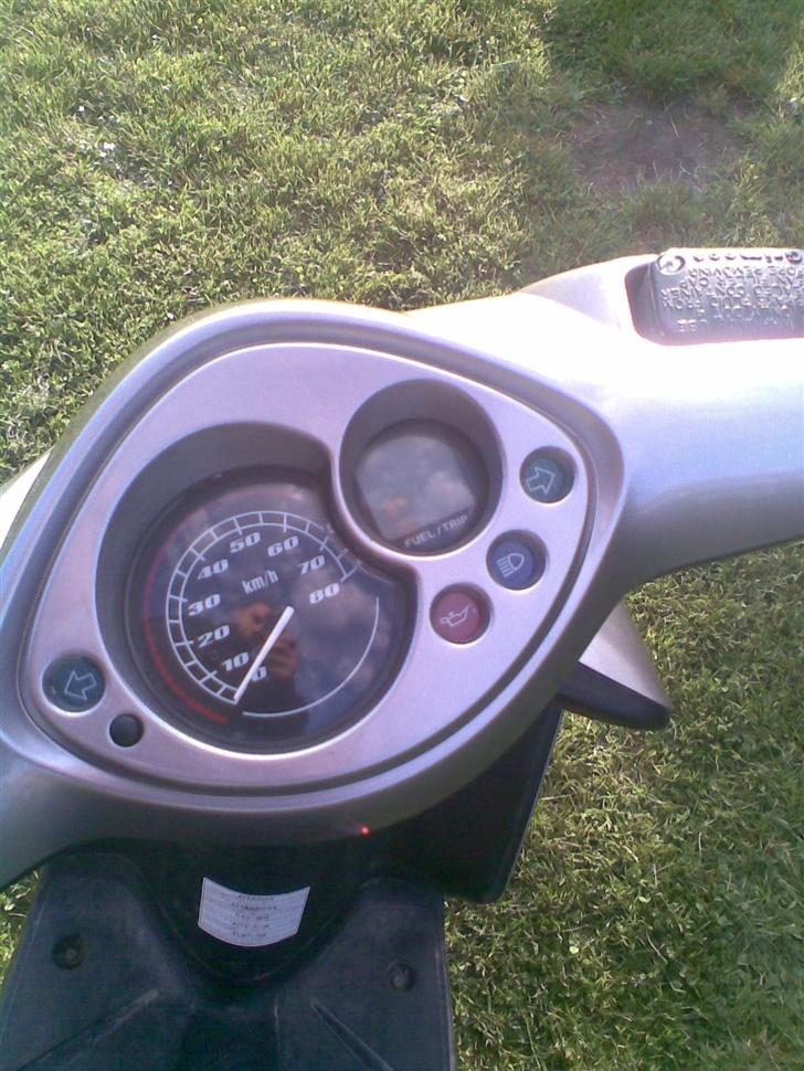 Yamaha jog r (solgt) billede 9