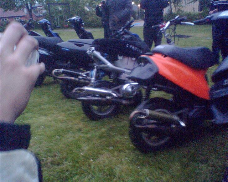 Yamaha jog as (bytte til hot) -  3 C16 med hver sin lyd dæmper.. ser godt UD :) billede 4