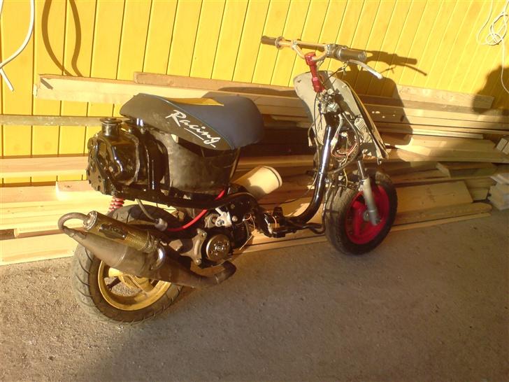 Yamaha Jog FS // [SOLGT] billede 8