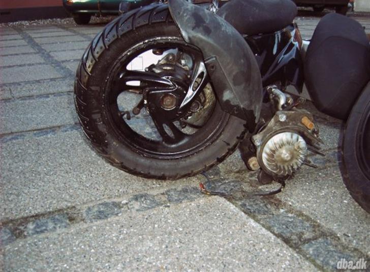 PGO Hot 50 billede 4