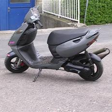 Aprilia Sonic gp Solgt