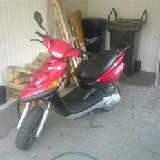 Yamaha Bws NG (SOLGT)