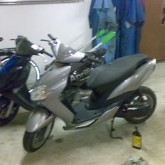 Yamaha jog r