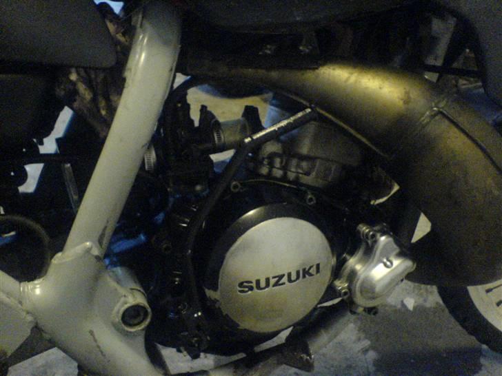 Suzuki Rmx solgt - motoren igen :D billede 12