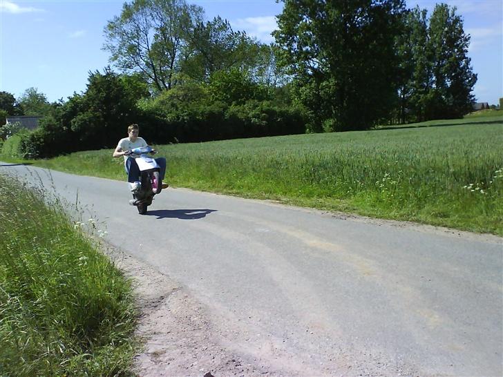 Yamaha Jog as Solgt billede 5