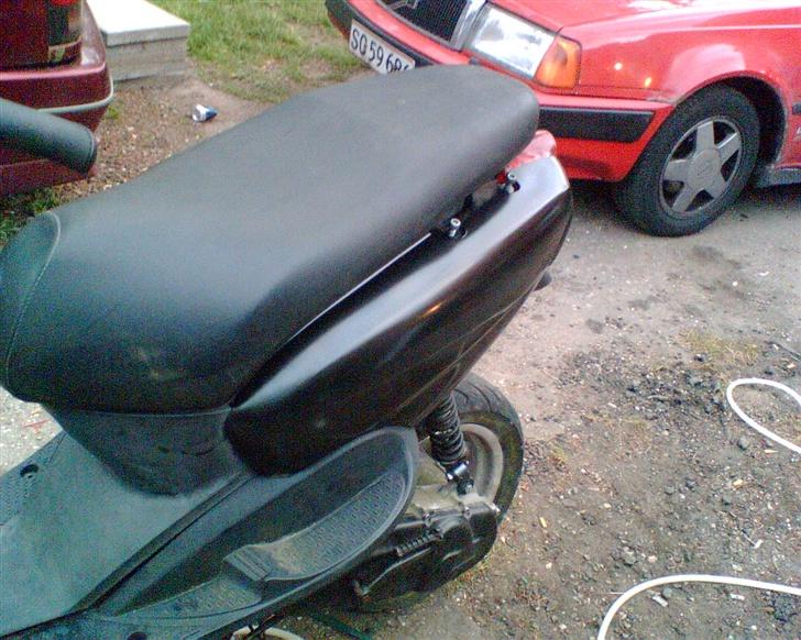 Yamaha Neos - Forsøg på at ramme et sted hvor man rigtigt kunne se farven.  billede 10