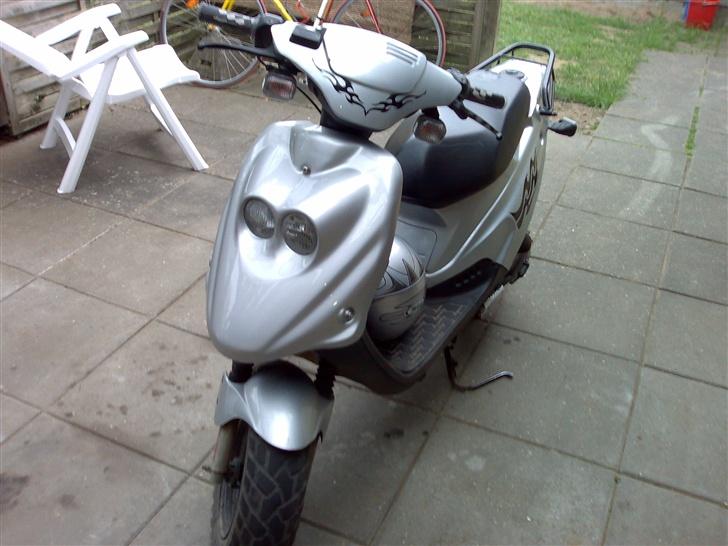 PGO Hot 50 solgt - hotten billede 19