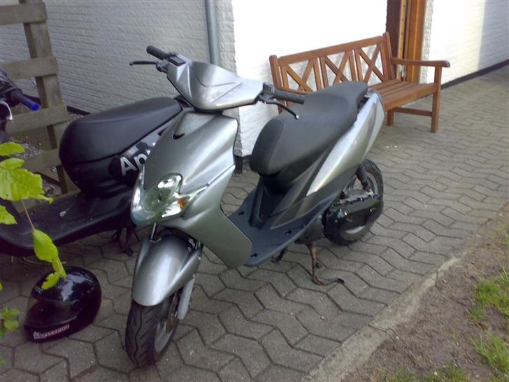 Yamaha jog r billede 6