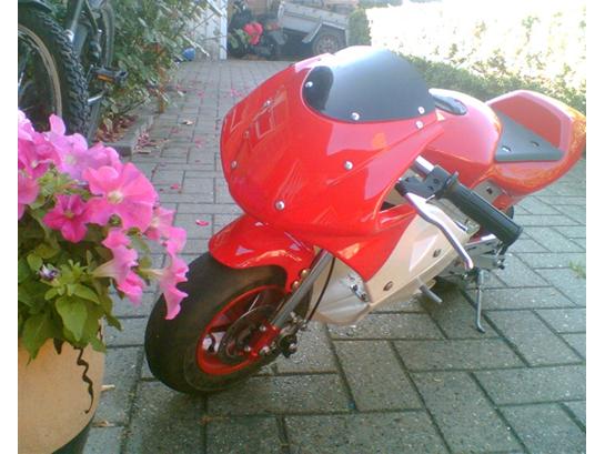 {{currentPhoto.altText}} billede {{currentPhoto.number}}