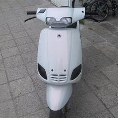 Piaggio Zip (perlemor)