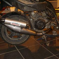 Piaggio Zip - Solgt;)