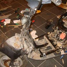 Piaggio Zip - Solgt;)