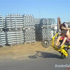 Piaggio zip //Solgt\\