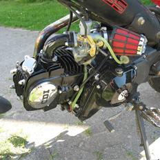 Sachs MADASS 125cc solgt