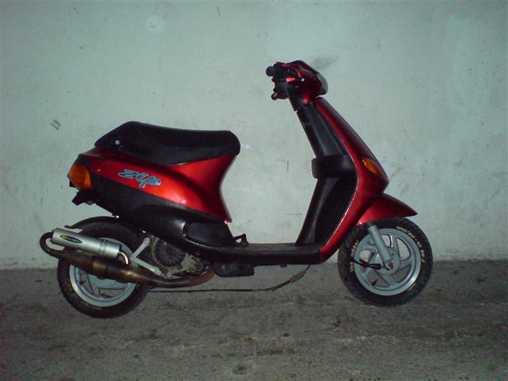Piaggio Zip (SOLGT) - inden toning af lygter... billede 1