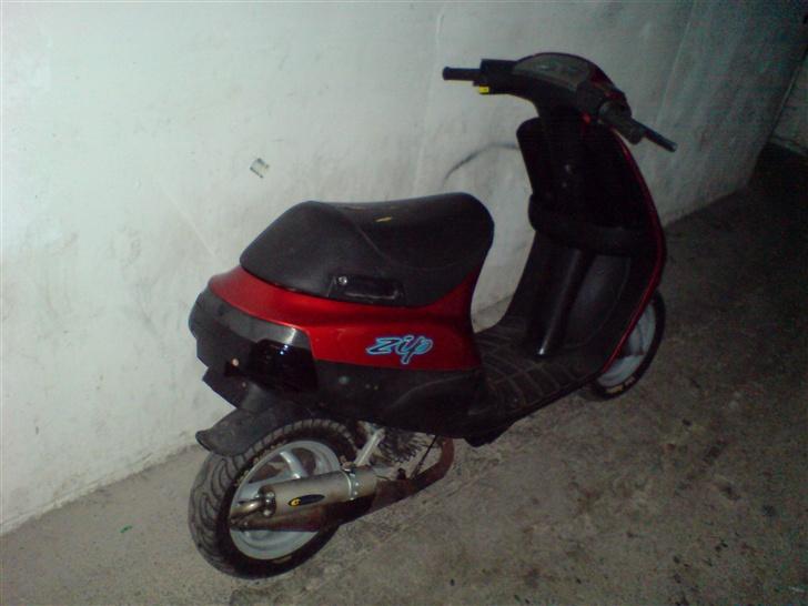 Piaggio Zip (SOLGT) - Sådan ser den ud nu... billede 5