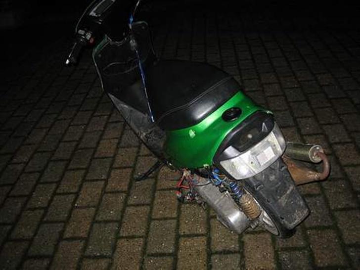 Yamaha Jog FS ( Stjålet ! ) - gammelt billede 8