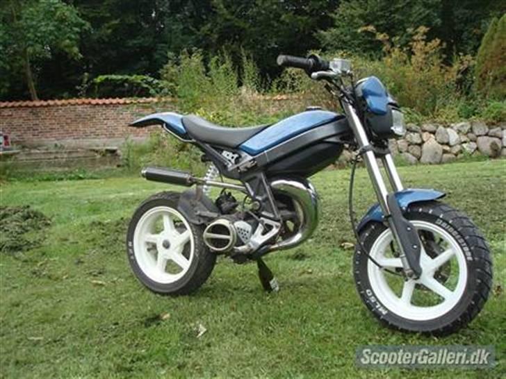 Suzuki [Street Magic] | SOLGT | billede 1