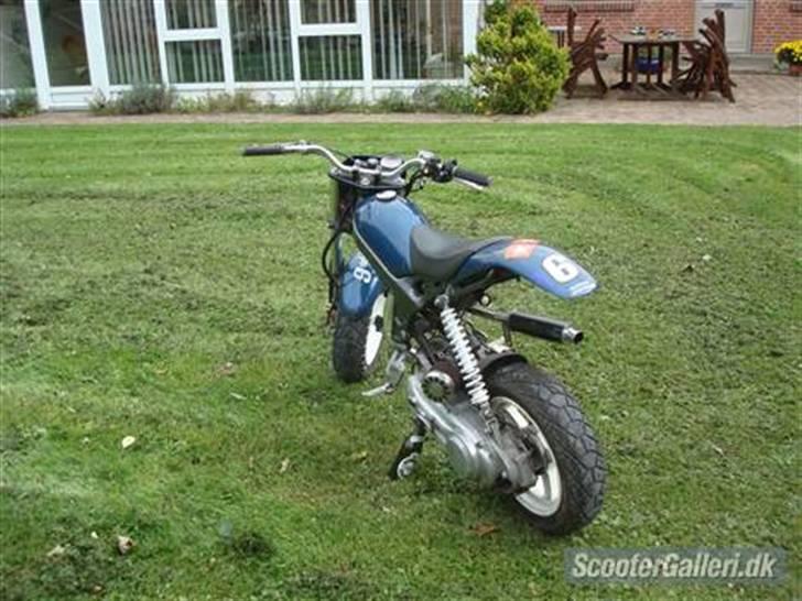 Suzuki [Street Magic] | SOLGT | billede 2