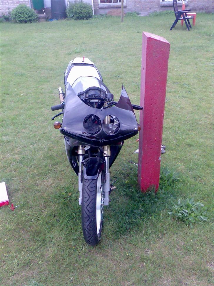 Cagiva Mito >SOLGT< billede 3