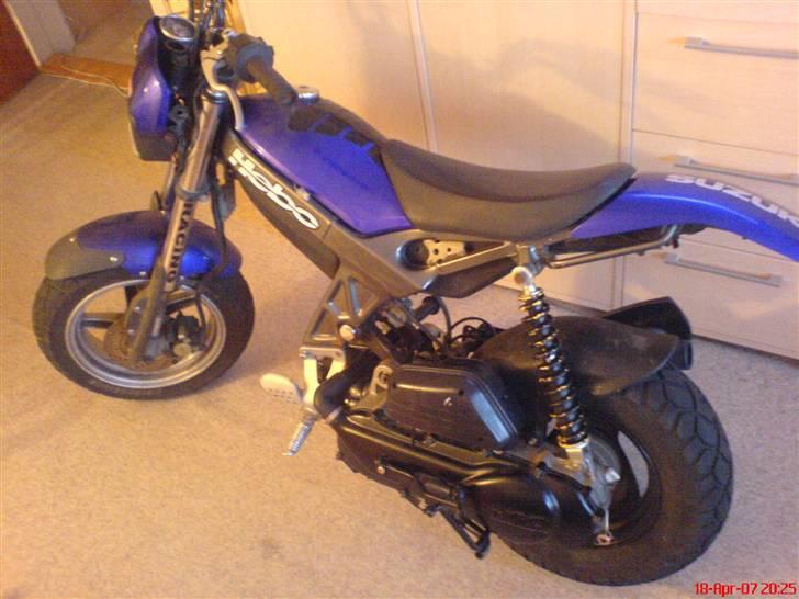 Suzuki Street Magic solggt billede 2