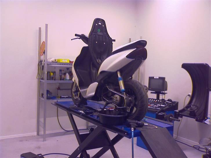 Yamaha jog r billede 16