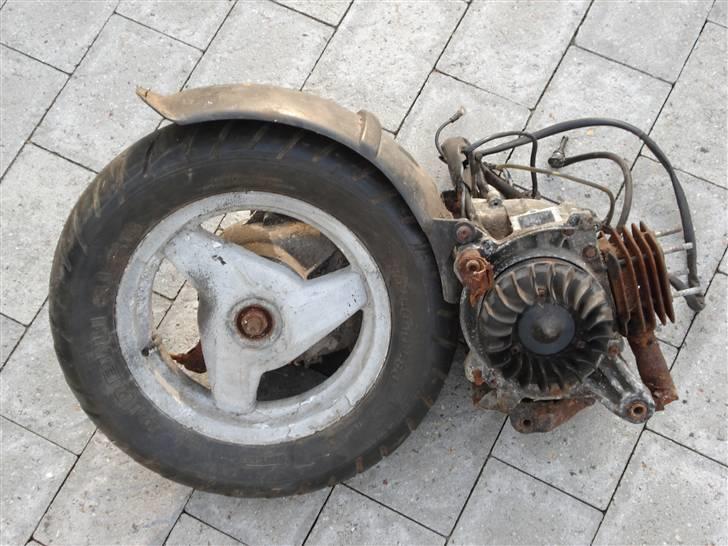 Piaggio mega stort zip projekt billede 4