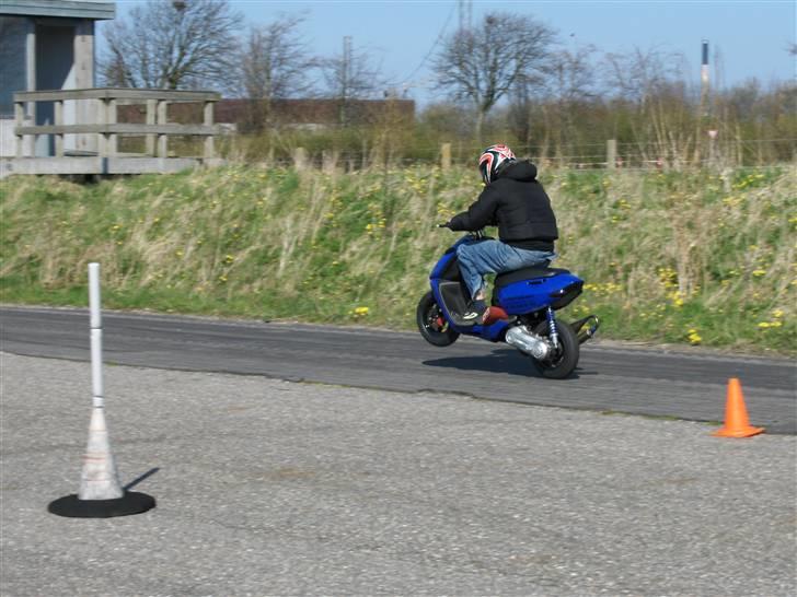 Aprilia sonic solgt - til træf 7000 den 19/4 2008 billede 6