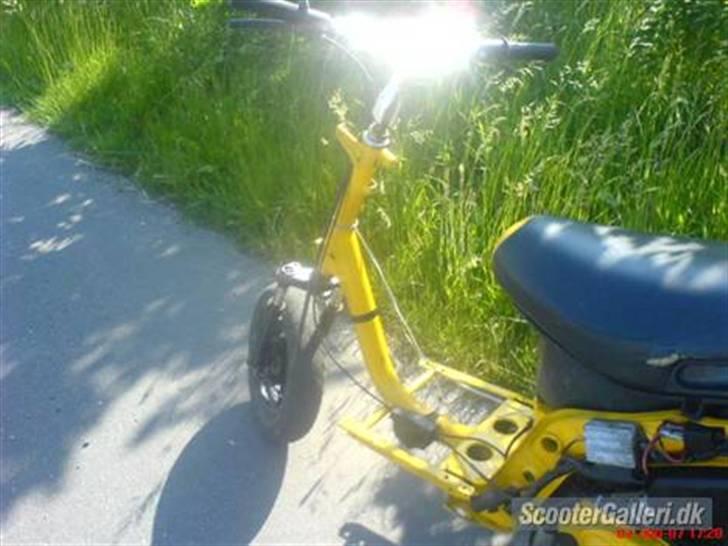Piaggio zip //Solgt\\ billede 5