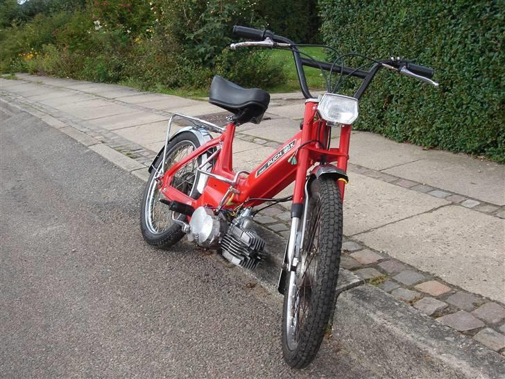 Puch Maxi K Solgt  - man kan næsten se hvor hurtig den er :D billede 2