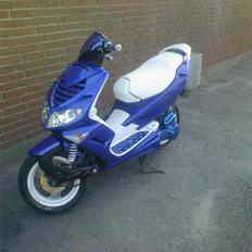 Peugeot SpeedFight 2 AC 